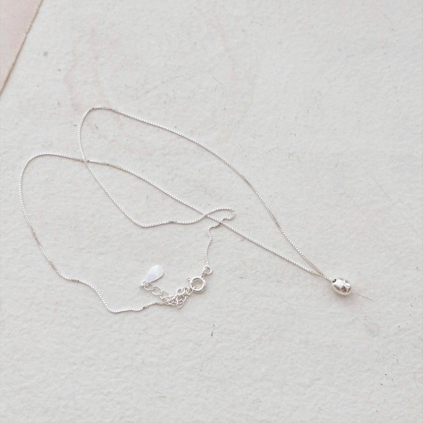 teardrop necklace sterling 925 silver. box chain.