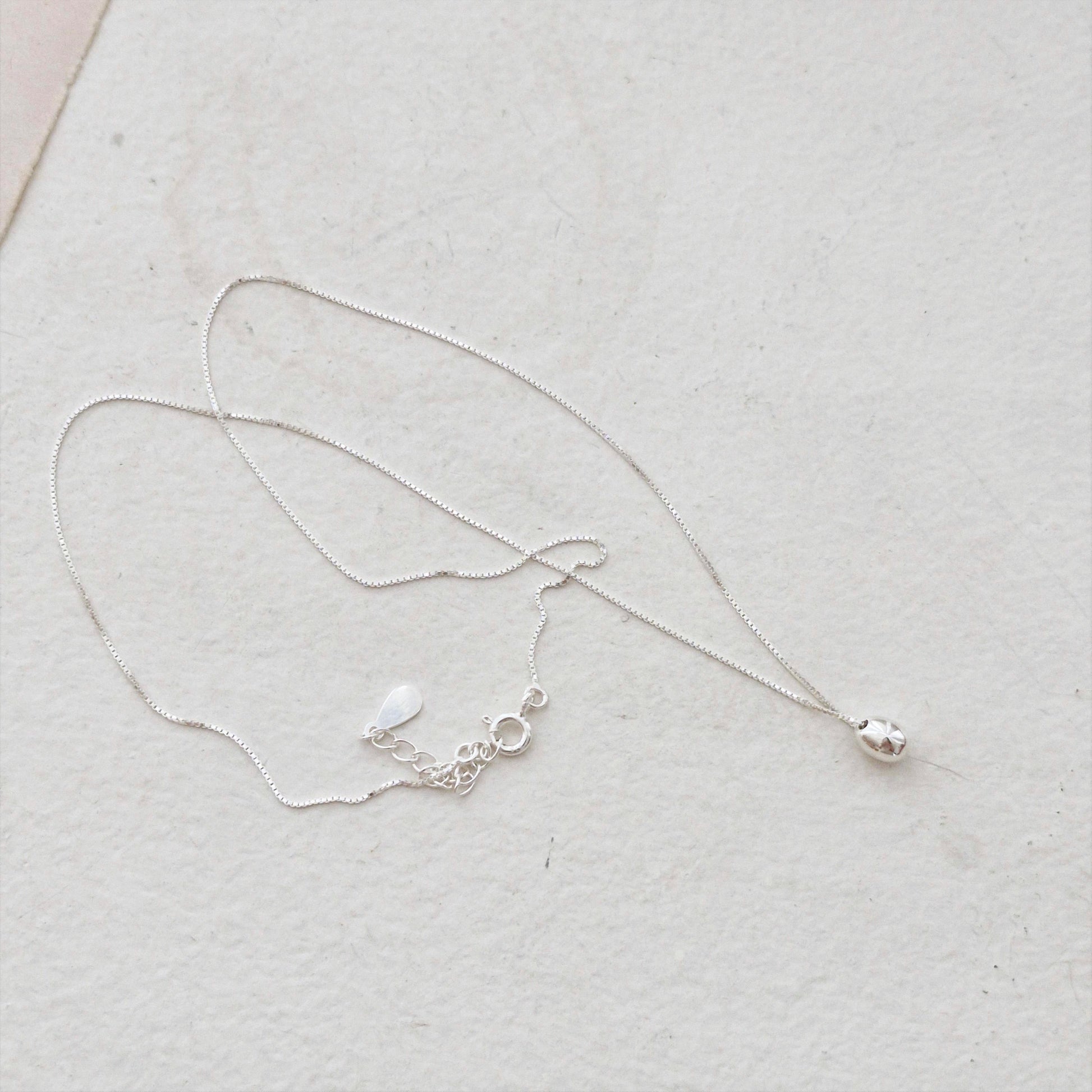 teardrop necklace sterling 925 silver. box chain.