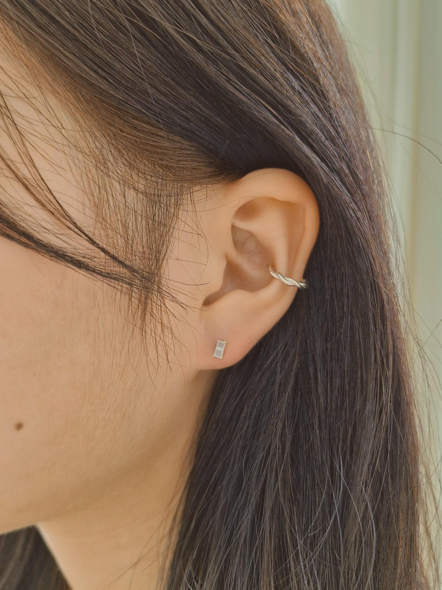 twist earcuff croissant earcuff 925 silver sterling. earwrap silver gold plated. Price for single.