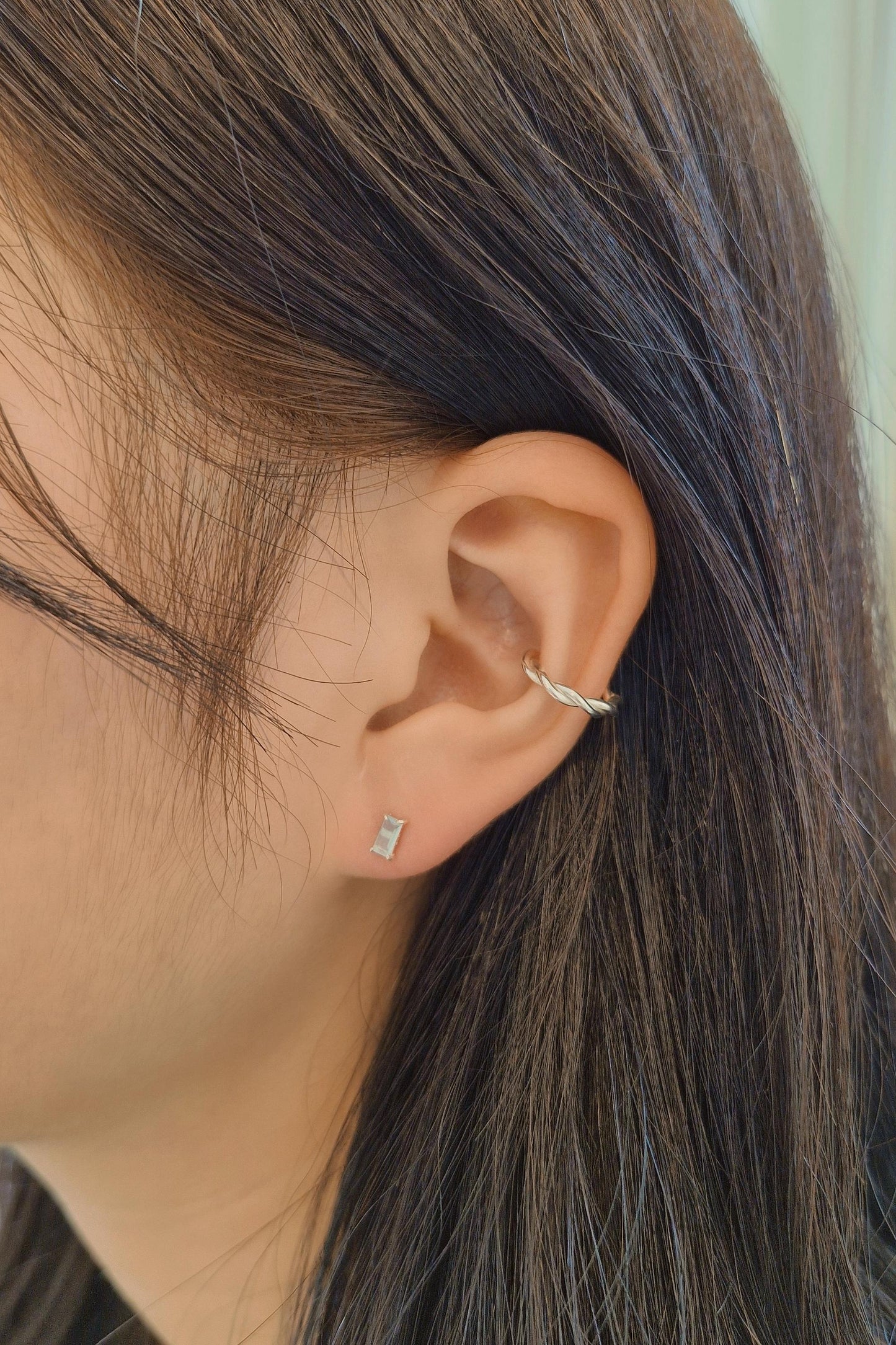 twist earcuff croissant earcuff 925 silver sterling. earwrap silver gold plated. Price for single.